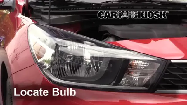 2018 Kia Rio S 1.6L 4 Cyl. Sedan Éclairage Feu clignotant avant (remplacer l'ampoule)